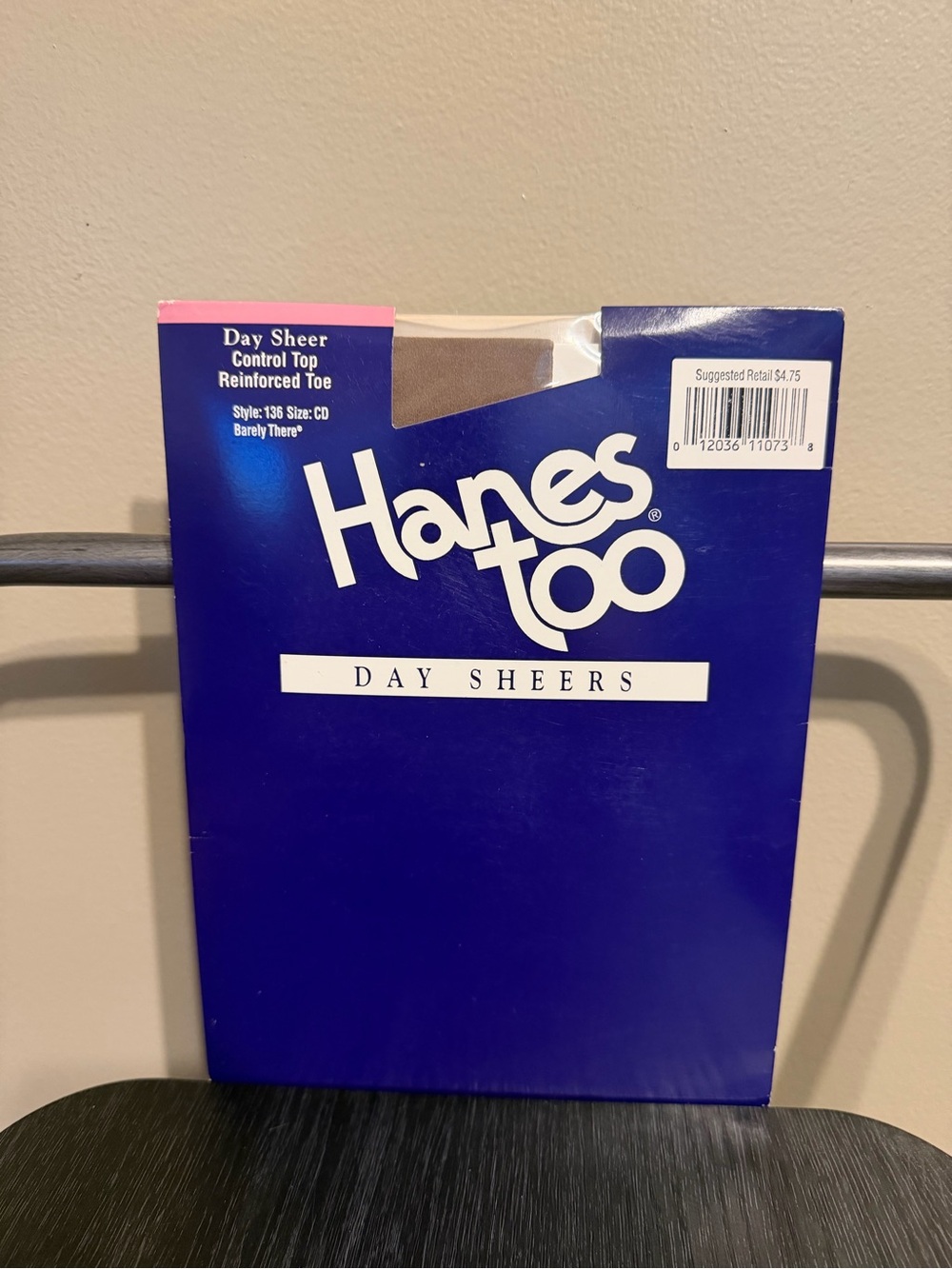 Vintage Hanes Too Day Sheers Pantyhose Size CD Barely There NOS